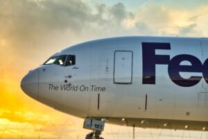 FeDex Airplane - The World Ontime